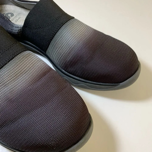 Clarks Cloudsteppers Fabric Comfort Shoe 6W Black Ombré Soft Footbed Orthopedic - Picture 3 of 11